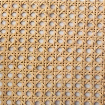 Pe rotangpalmas klūga