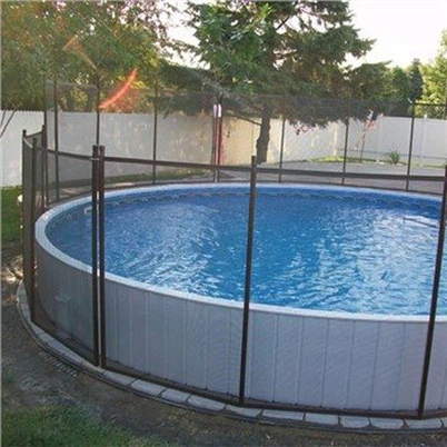 Peldbaseina drošības barjera