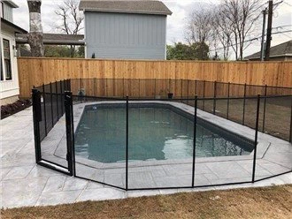 Peldbaseina žoga vārtu slēdzene